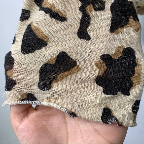 ATM Women's Natural Mixed Leopard Long Sleeve Tee Silver Pavement Size Medium - Picture 10 of 16